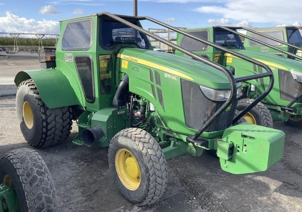 John Deere 5115ML Equipment Image0