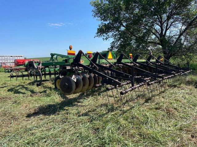 Image of John Deere 512 equipment image 3
