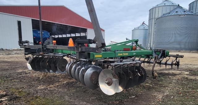 Image of John Deere 512 equipment image 3