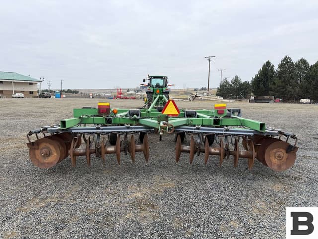 Image of John Deere 512 equipment image 3