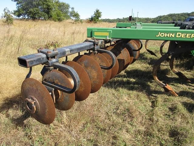 Image of John Deere 512 equipment image 3