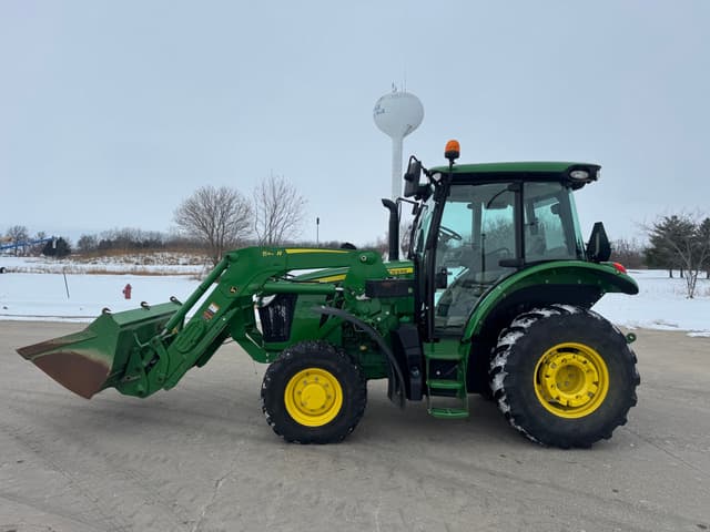 Image of John Deere 5125R equipment image 2