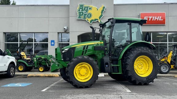 Image of John Deere 5130M equipment image 2