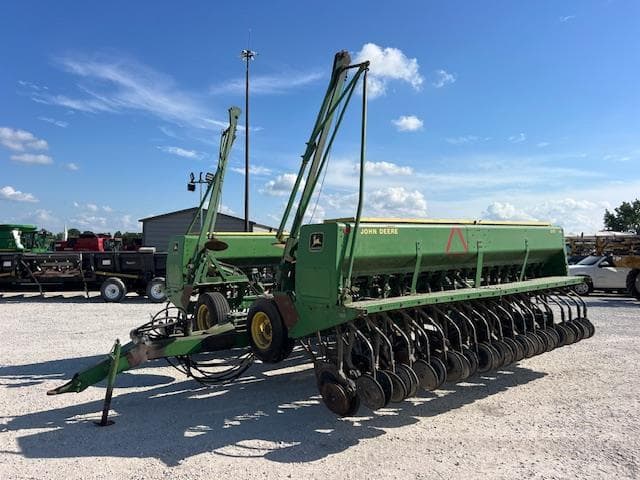 Image of John Deere 515 Primary image