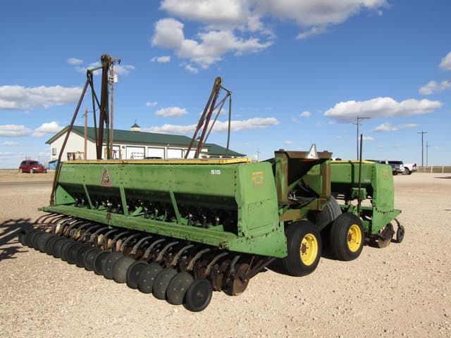 Image of John Deere 515 equipment image 1