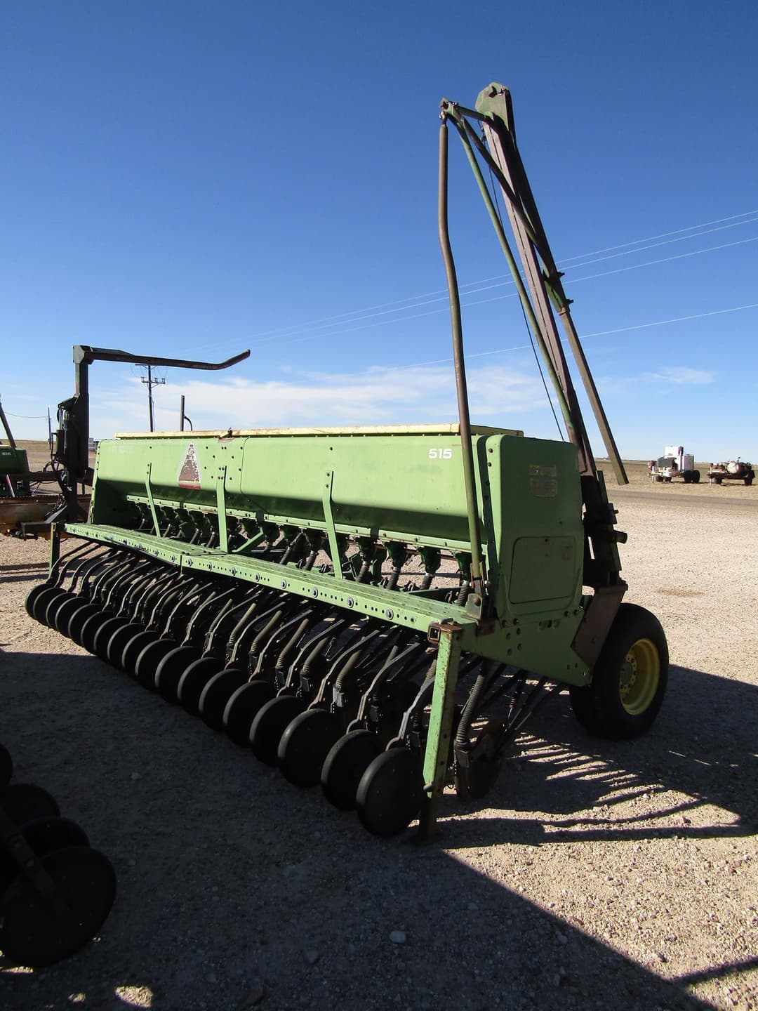 Image of John Deere 515 Primary image