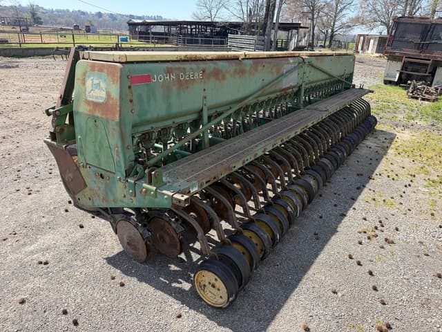 Image of John Deere 520 equipment image 3