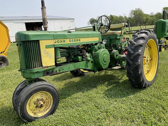 Image of John Deere 520 equipment image 3