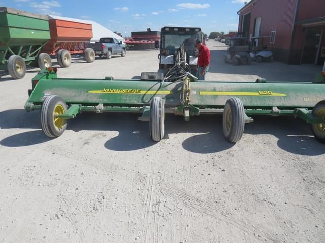 Image of John Deere 520 equipment image 3