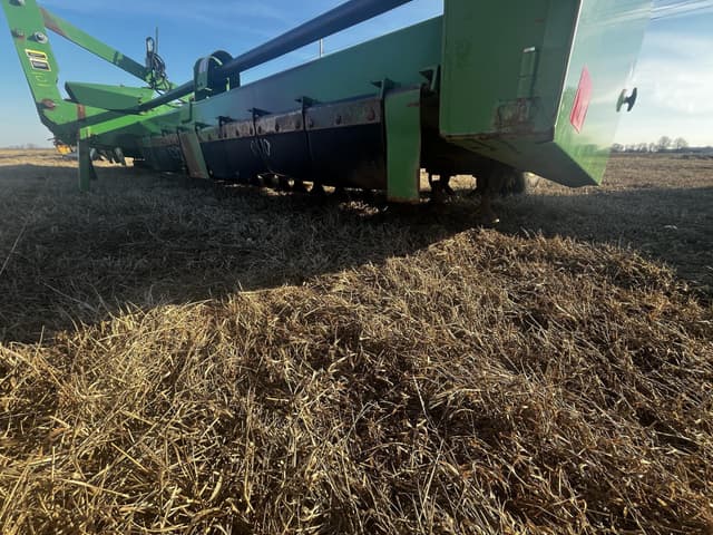 Image of John Deere 520 equipment image 3