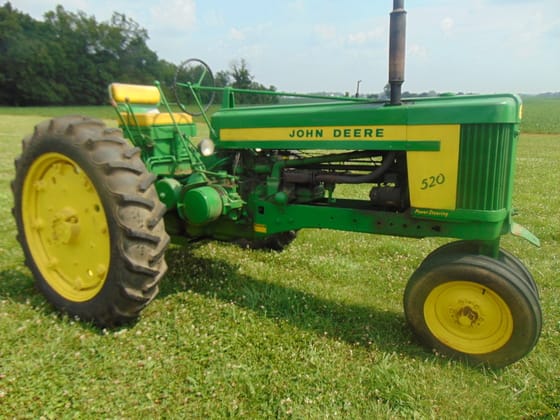 Main image John Deere 520