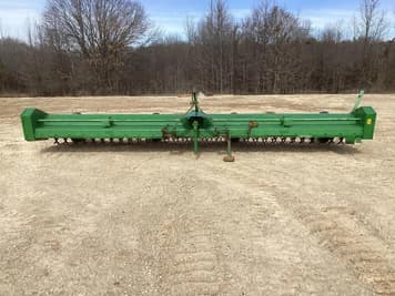 Main image John Deere 520