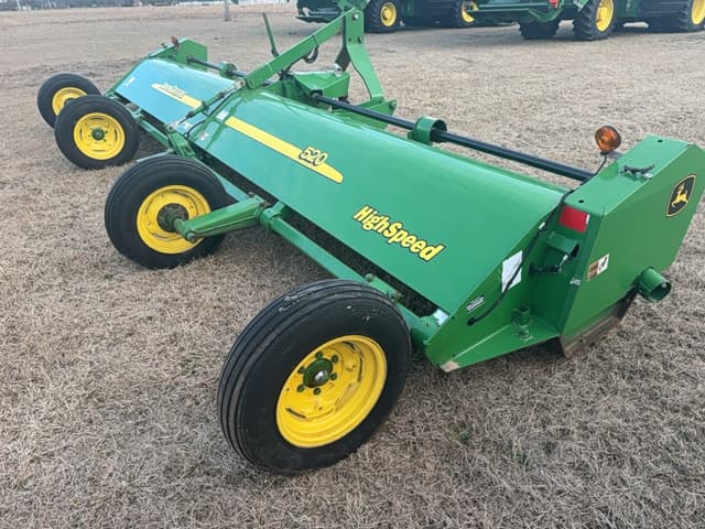 Image of John Deere 520 equipment image 2