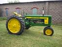 John Deere 520 Image