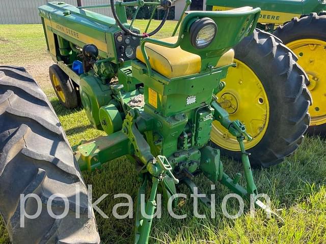 Image of John Deere 520 equipment image 4