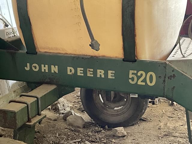 Image of John Deere 520 equipment image 4