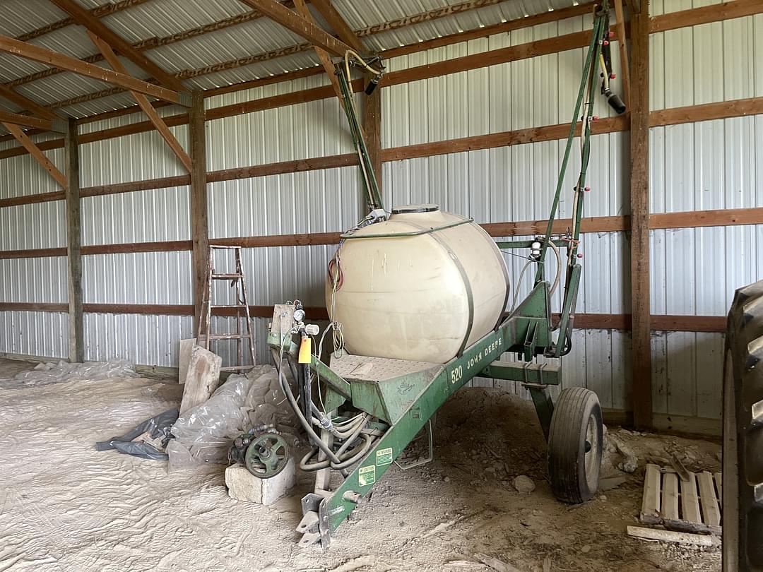 Image of John Deere 520 Primary image