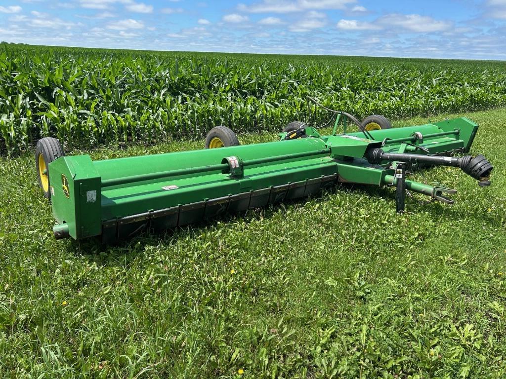 Image of John Deere 520 Image 1