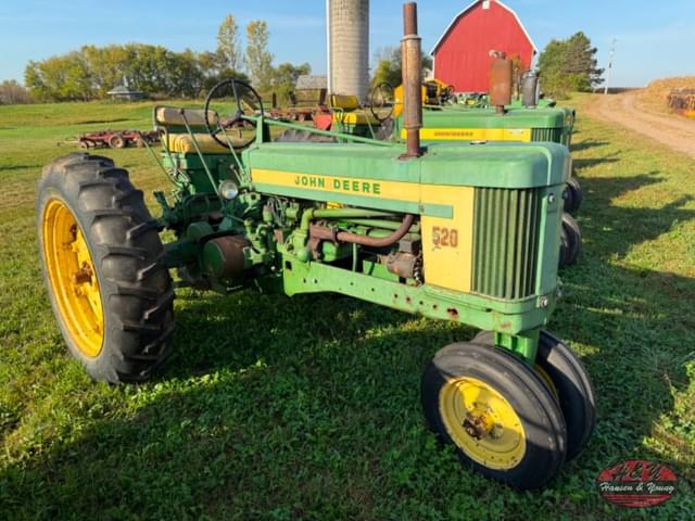 Image of John Deere 520 equipment image 2