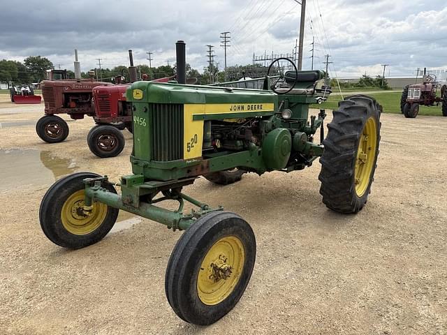 Image of John Deere 520 equipment image 2