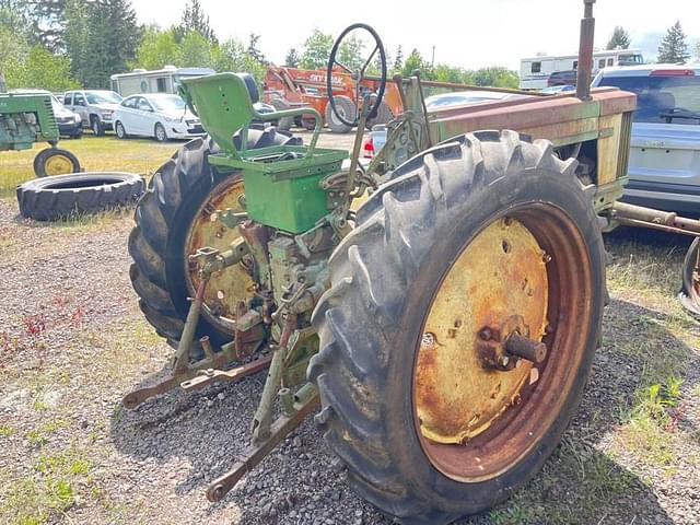 Image of John Deere 520 equipment image 3