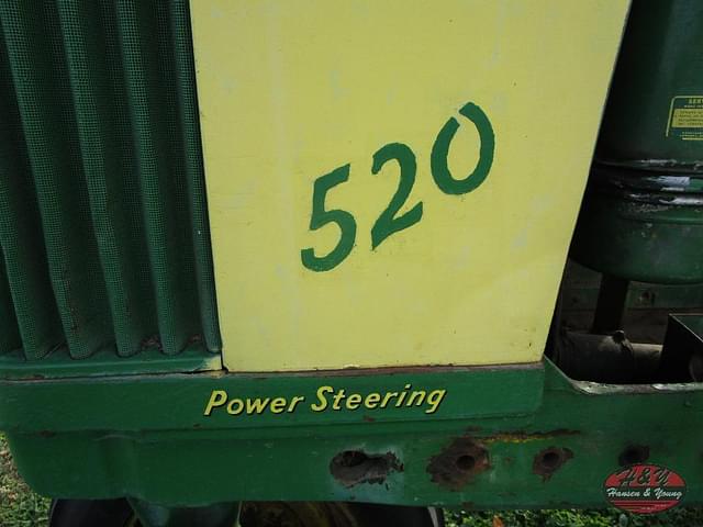 Image of John Deere 520 equipment image 3