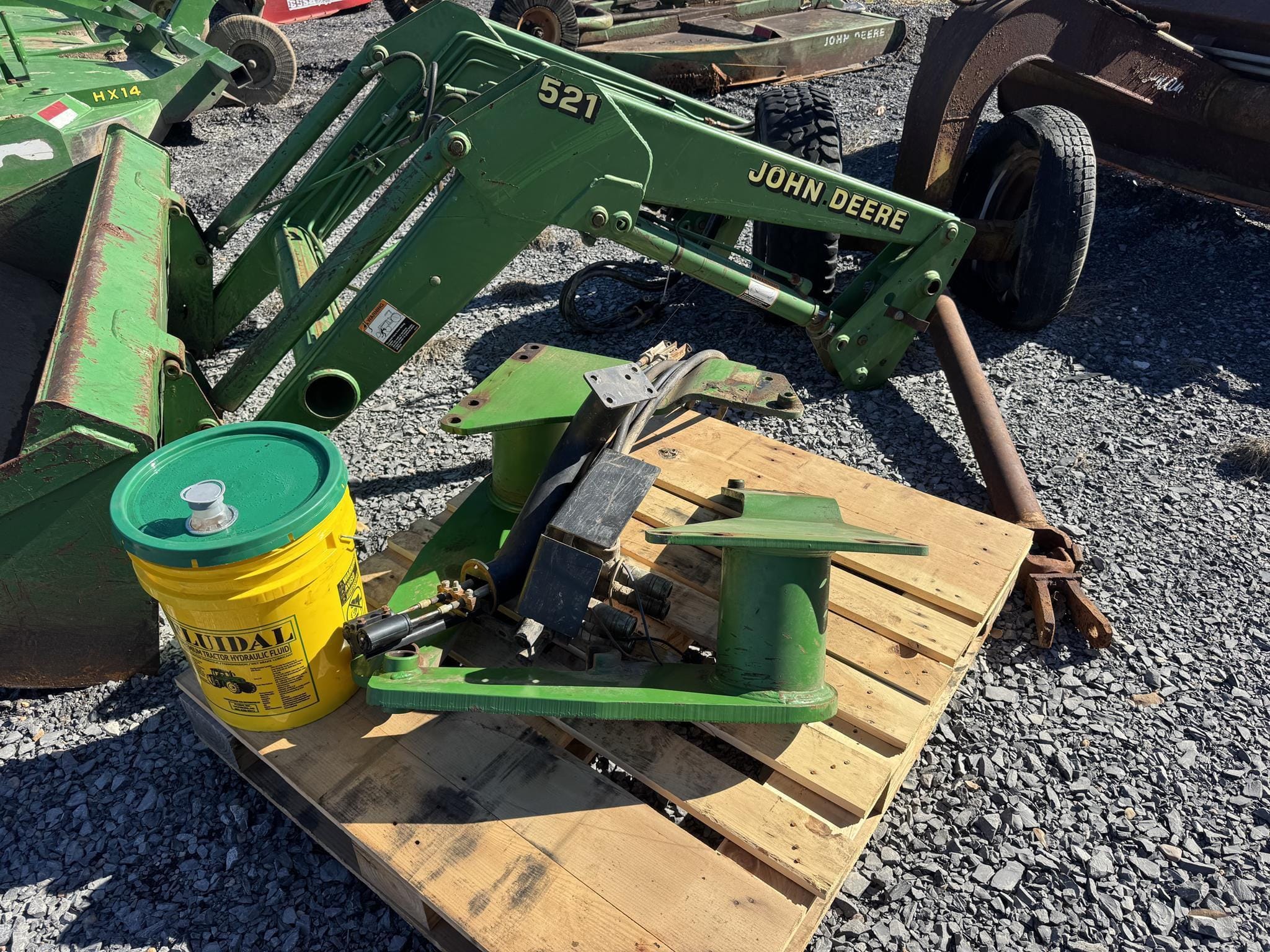 John Deere 521 Equipment Image0