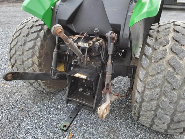 Image of John Deere 5210 equipment image 4