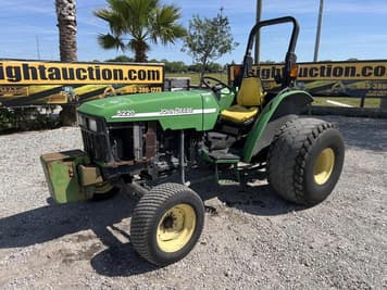 Main image John Deere 5220