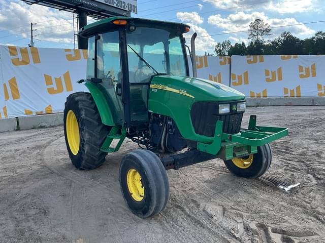 Image of John Deere 5225 equipment image 2