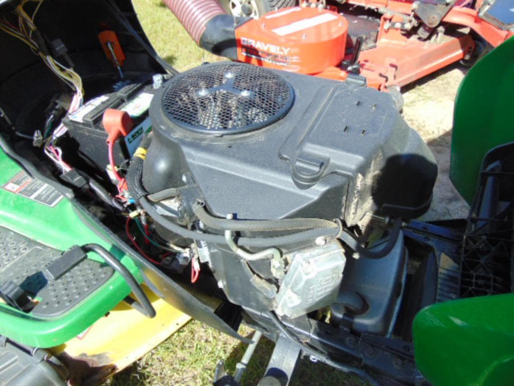 John Deere S240 Other Equipment Turf for Sale Tractor Zoom