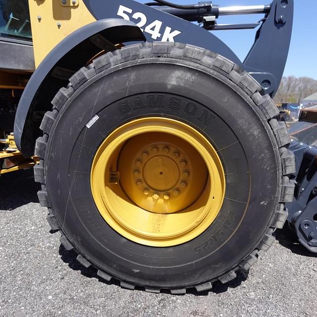Image of John Deere 524K equipment image 4