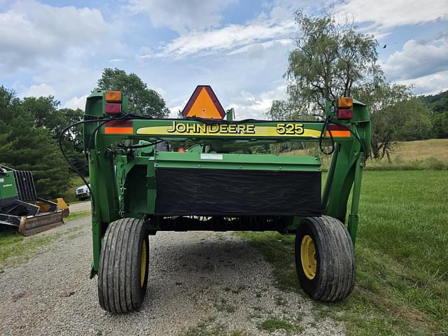 Image of John Deere 525 equipment image 2