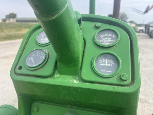 Image of John Deere 530 equipment image 3