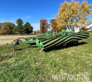 Main image John Deere 530