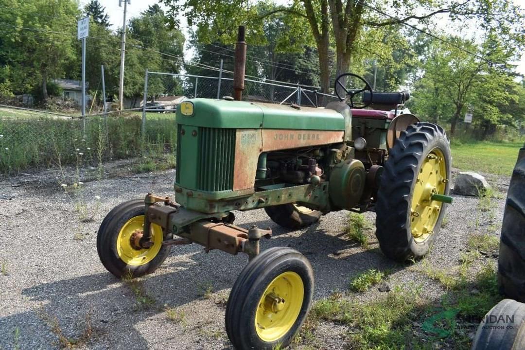 Image of John Deere 530 Primary image