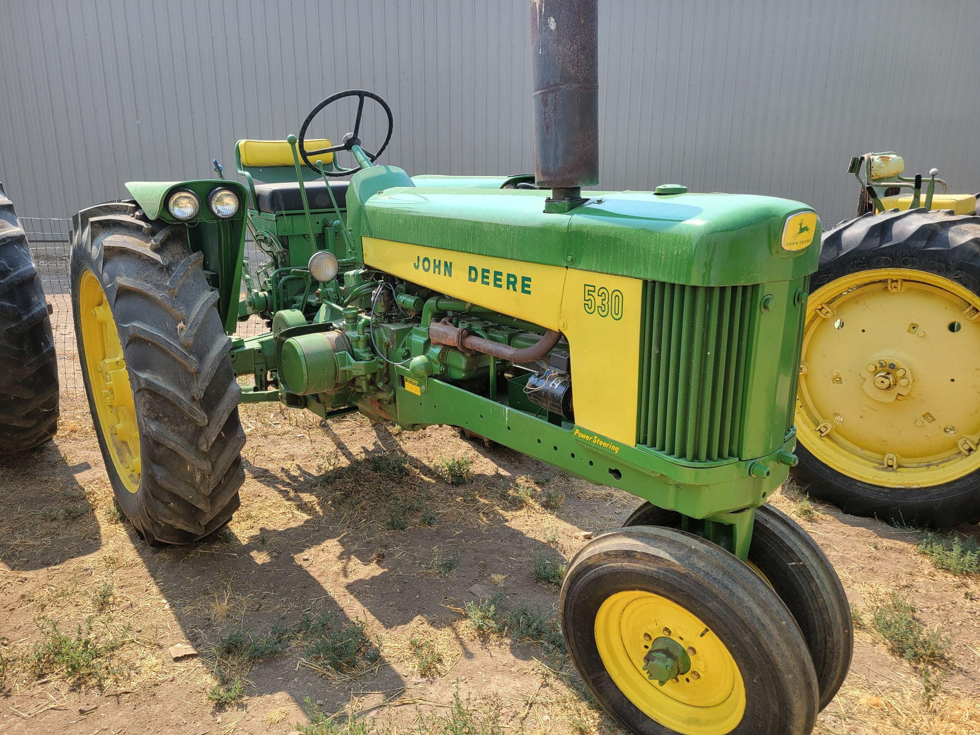Main image John Deere 530