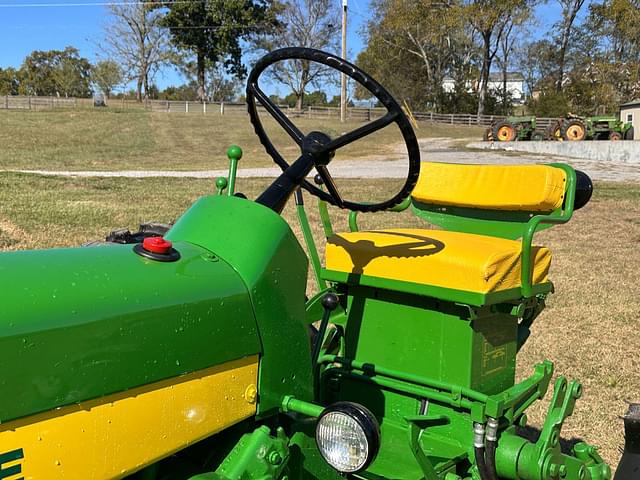 Image of John Deere 530 equipment image 1