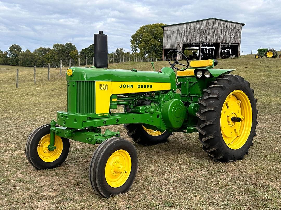 Image of John Deere 530 Primary image