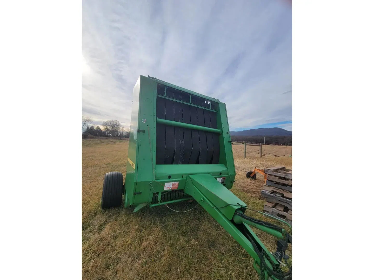 John Deere 530 Equipment Image0