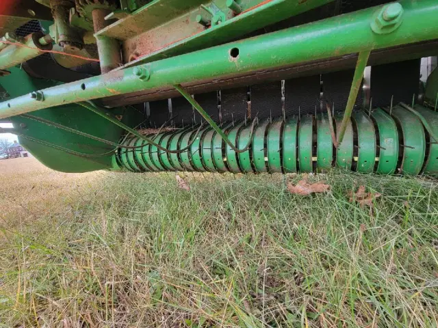 Image of John Deere 530 equipment image 4