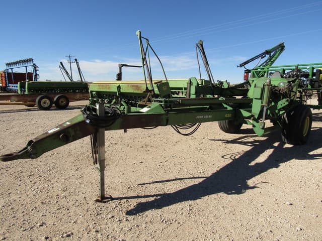Image of John Deere 530 equipment image 3