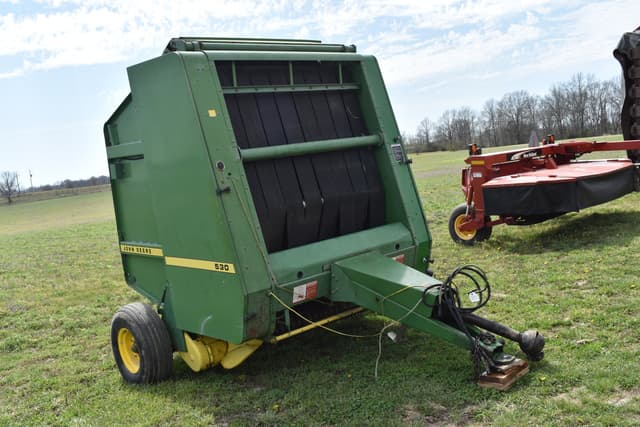 Image of John Deere 530 equipment image 2