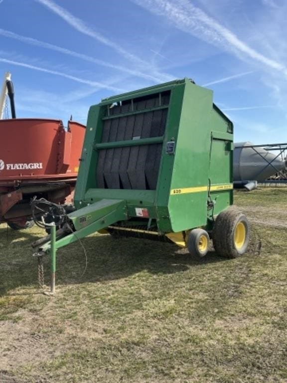 John Deere 530 Equipment Image0