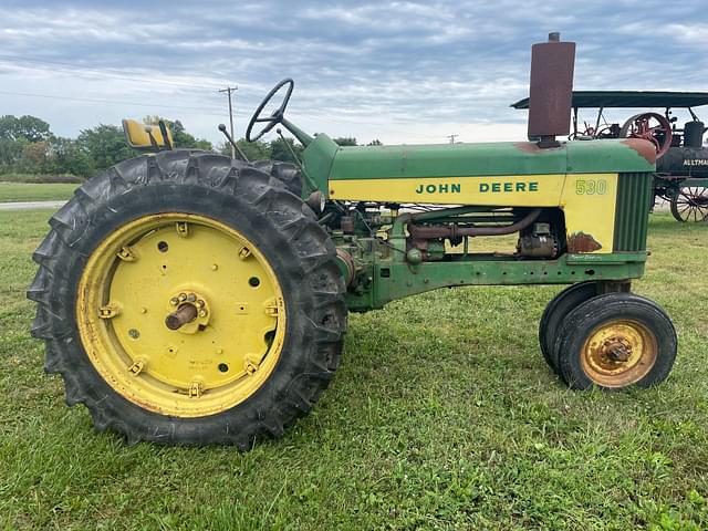 Image of John Deere 530 equipment image 1