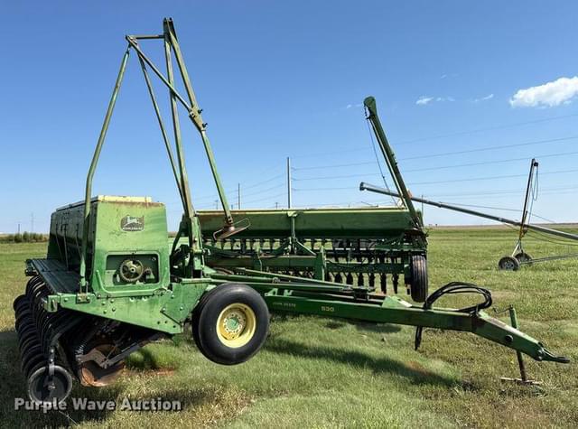Image of John Deere 530 equipment image 2
