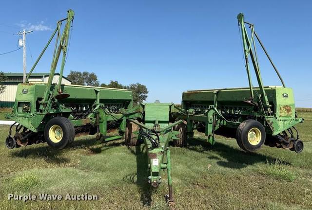 Image of John Deere 530 equipment image 1