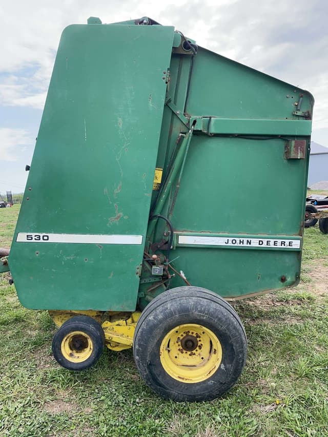 Image of John Deere 530 equipment image 4