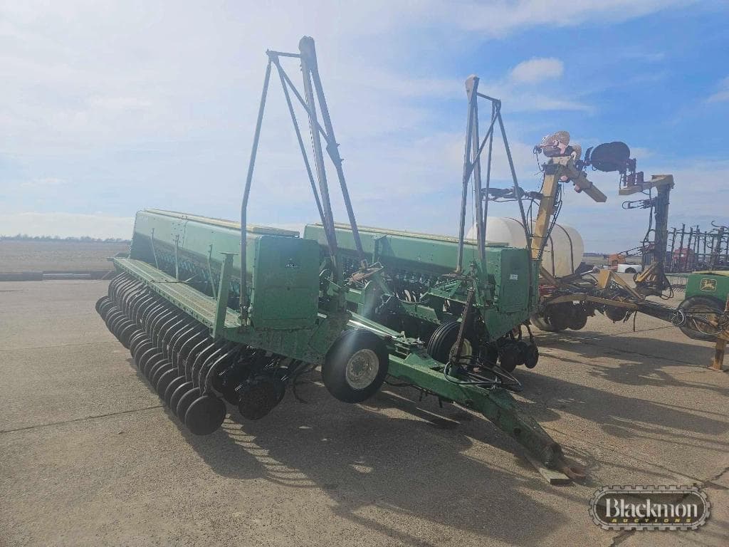 Image of John Deere 530 Primary image