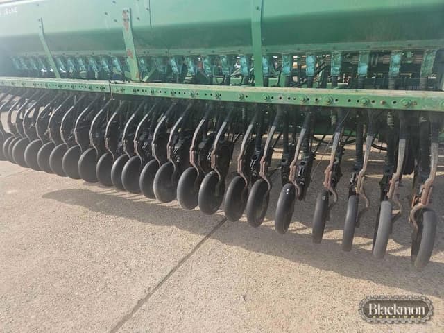 Image of John Deere 530 equipment image 1